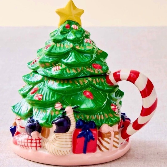 WEST ELM DECORATIVE MULTICOLOR STONEWARE CHRISTMAS TREE MUG with TREE TOPPER LID - Picture 2 of 4